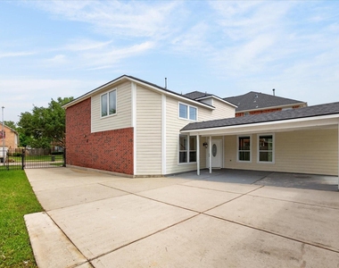 20835 Cottage Cove Lane - Photo Thumbnail 34