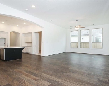 9634 Wright Drive - Photo Thumbnail 19