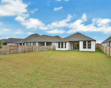 9634 Wright Drive - Photo Thumbnail 24