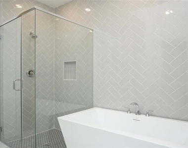 9634 Wright Drive - Photo Thumbnail 14