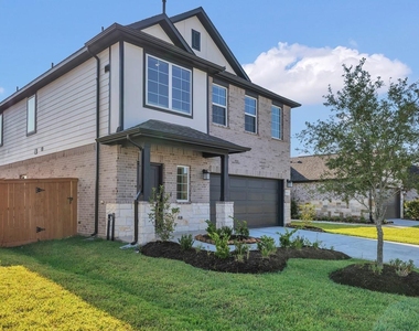 8026 Kay Harbor Drive - Photo Thumbnail 1