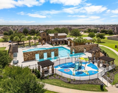 16226 Amber Brown Drive - Photo Thumbnail 28