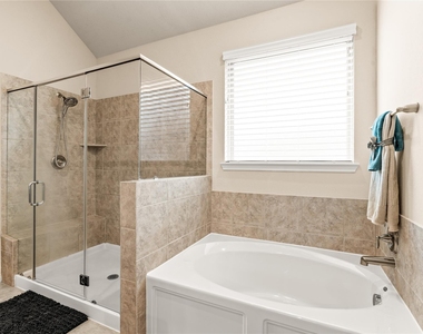 16226 Amber Brown Drive - Photo Thumbnail 15