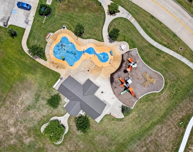 5202 Pine Forest Ridge Street - Photo Thumbnail 47