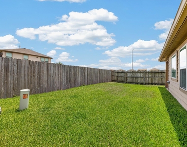 5202 Pine Forest Ridge Street - Photo Thumbnail 38
