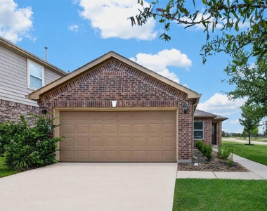 5202 Pine Forest Ridge Street - Photo Thumbnail 4