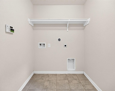 5202 Pine Forest Ridge Street - Photo Thumbnail 33