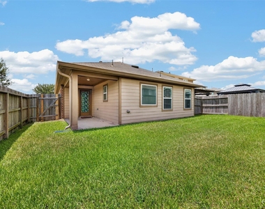 5202 Pine Forest Ridge Street - Photo Thumbnail 35
