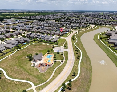 5202 Pine Forest Ridge Street - Photo Thumbnail 46