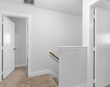 3947 Carriage Park Row - Photo Thumbnail 16