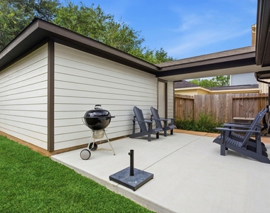3947 Carriage Park Row - Photo Thumbnail 26