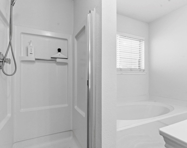 3947 Carriage Park Row - Photo Thumbnail 15