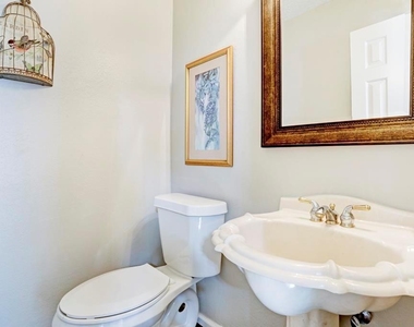 21702 N Tangle Creek Lane - Photo Thumbnail 3