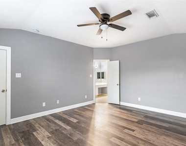 17815 Torregon Lane - Photo Thumbnail 12