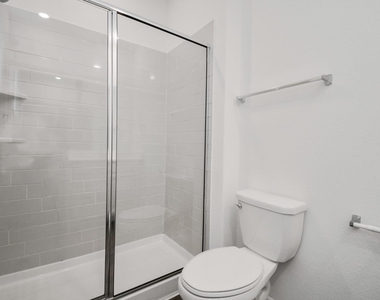 15826 Menlow Bend Drive - Photo Thumbnail 15