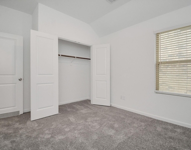 15826 Menlow Bend Drive - Photo Thumbnail 21