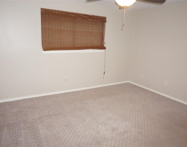 5022 Fox Hollow Boulevard - Photo Thumbnail 22