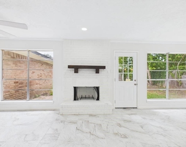 506 Coppersmith Drive - Photo Thumbnail 7