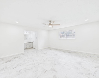 506 Coppersmith Drive - Photo Thumbnail 15