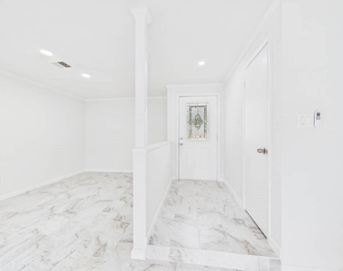 506 Coppersmith Drive - Photo Thumbnail 5
