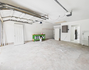 506 Coppersmith Drive - Photo Thumbnail 14
