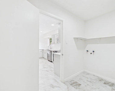 506 Coppersmith Drive - Photo Thumbnail 13