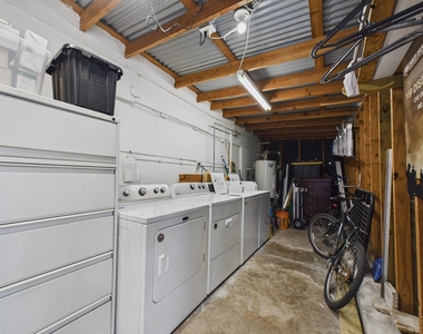 1920 Richmond Avenue - Photo Thumbnail 21