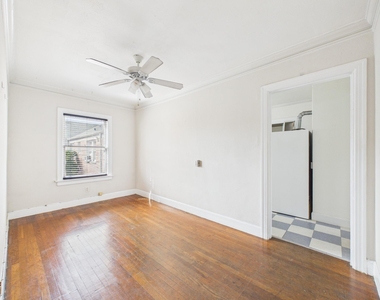 1920 Richmond Avenue - Photo Thumbnail 11