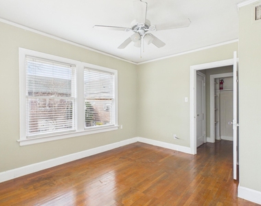 1920 Richmond Avenue - Photo Thumbnail 7