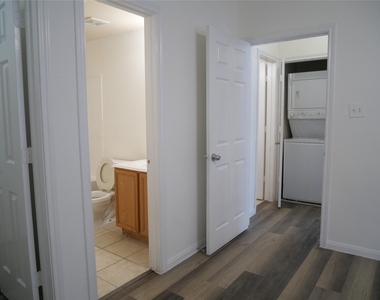 6289 Wilcrest Drive - Photo Thumbnail 17