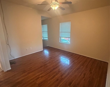 22607 Banter Point Lane - Photo Thumbnail 23
