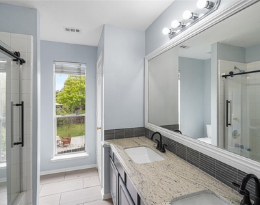 2623 Pine Shadows Drive - Photo Thumbnail 9