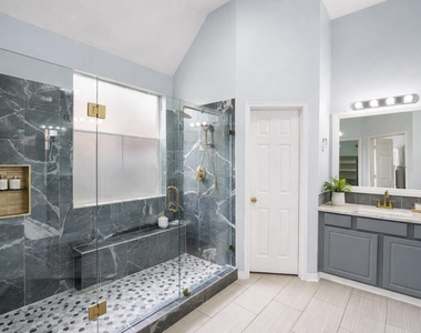2623 Pine Shadows Drive - Photo Thumbnail 2