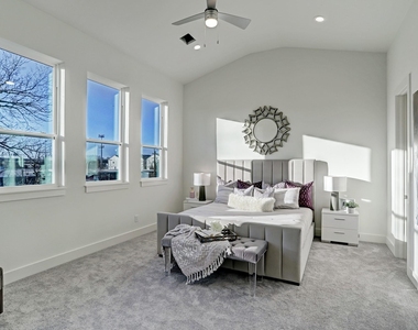 2914 Cline Street - Photo Thumbnail 22
