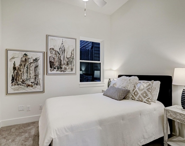 2914 Cline Street - Photo Thumbnail 4