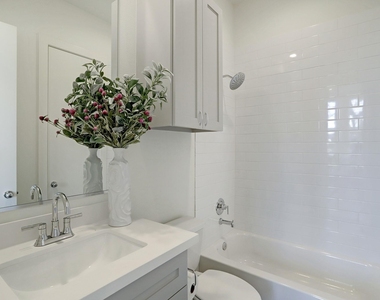 2914 Cline Street - Photo Thumbnail 16