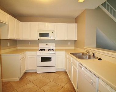 12026 Kleinmeadow Drive - Photo Thumbnail 5