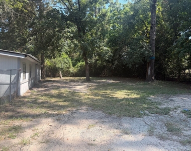 16423 Stinson Lane - Photo Thumbnail 1