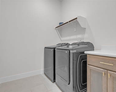 10922 Providence Court - Photo Thumbnail 35