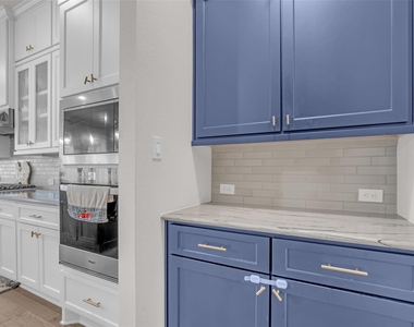 10922 Providence Court - Photo Thumbnail 22