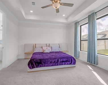 10922 Providence Court - Photo Thumbnail 24