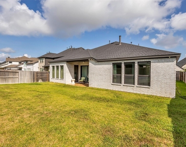 10922 Providence Court - Photo Thumbnail 37