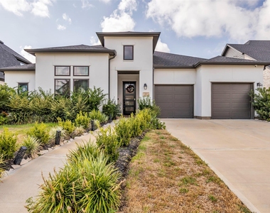 10922 Providence Court - Photo Thumbnail 23