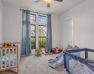 10922 Providence Court - Photo Thumbnail 34