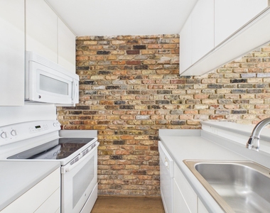 5343 Richmond Avenue - Photo Thumbnail 7