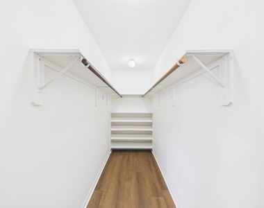 5343 Richmond Avenue - Photo Thumbnail 18
