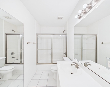 5343 Richmond Avenue - Photo Thumbnail 13