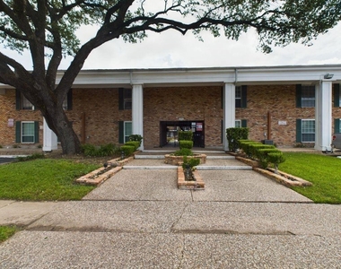 5343 Richmond Avenue - Photo Thumbnail 28