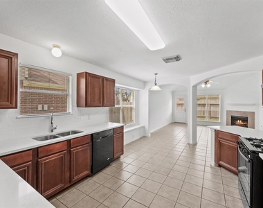 25107 Clover Ranch Drive - Photo Thumbnail 5