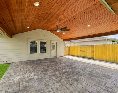 13510 Gospel Way - Photo Thumbnail 23